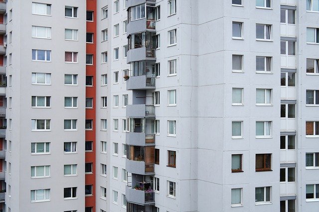 Činžiak, bytovka.jpg